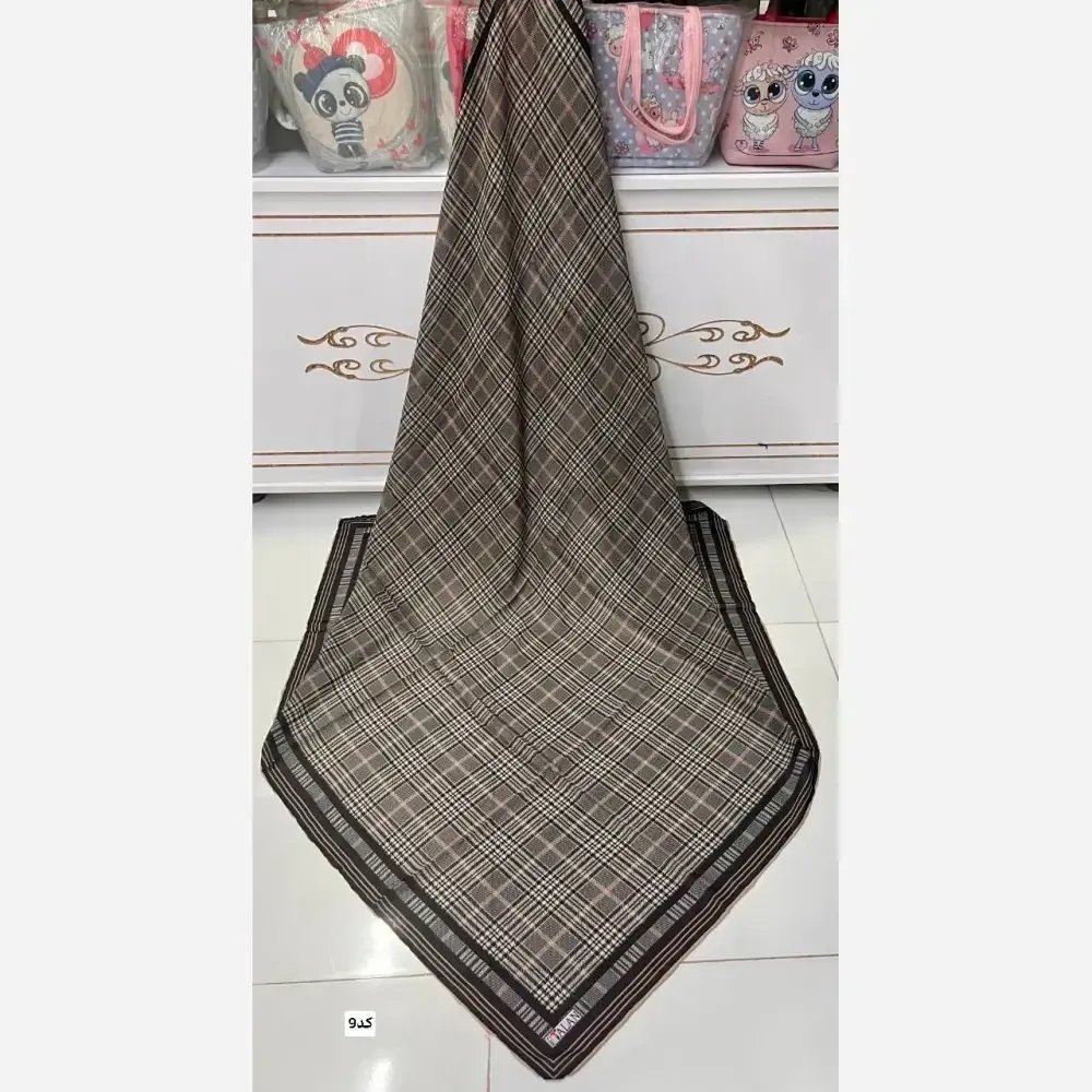 روسری گل ریز نخی دست دوز قواره 140 چهار فصل
