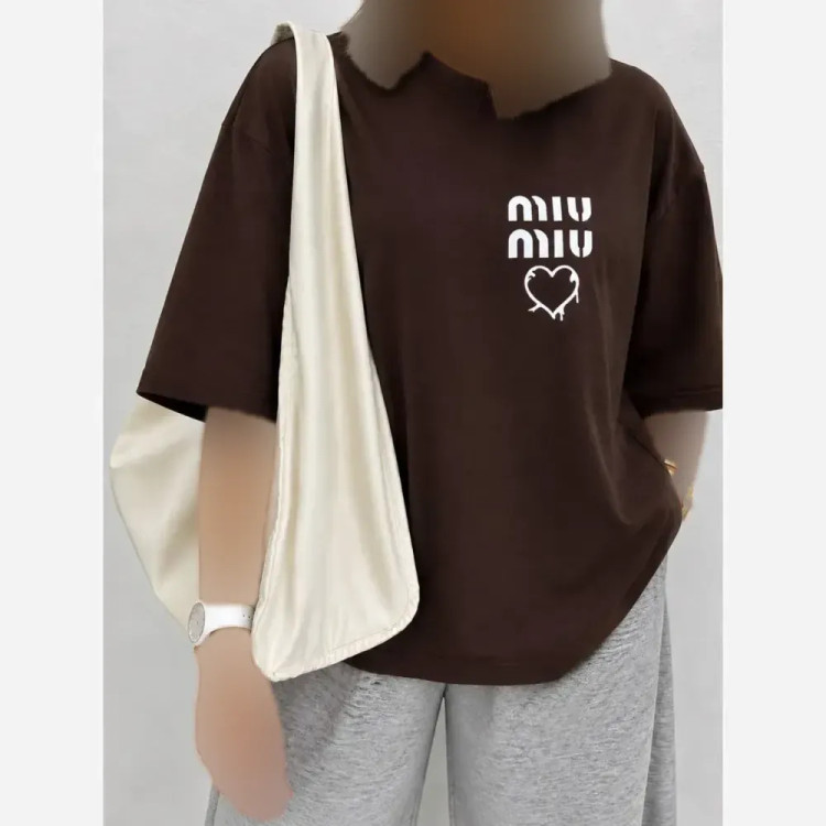 تیشرت باکسی طرح Miu Miu نخ پنبه اعلا فری سایز
