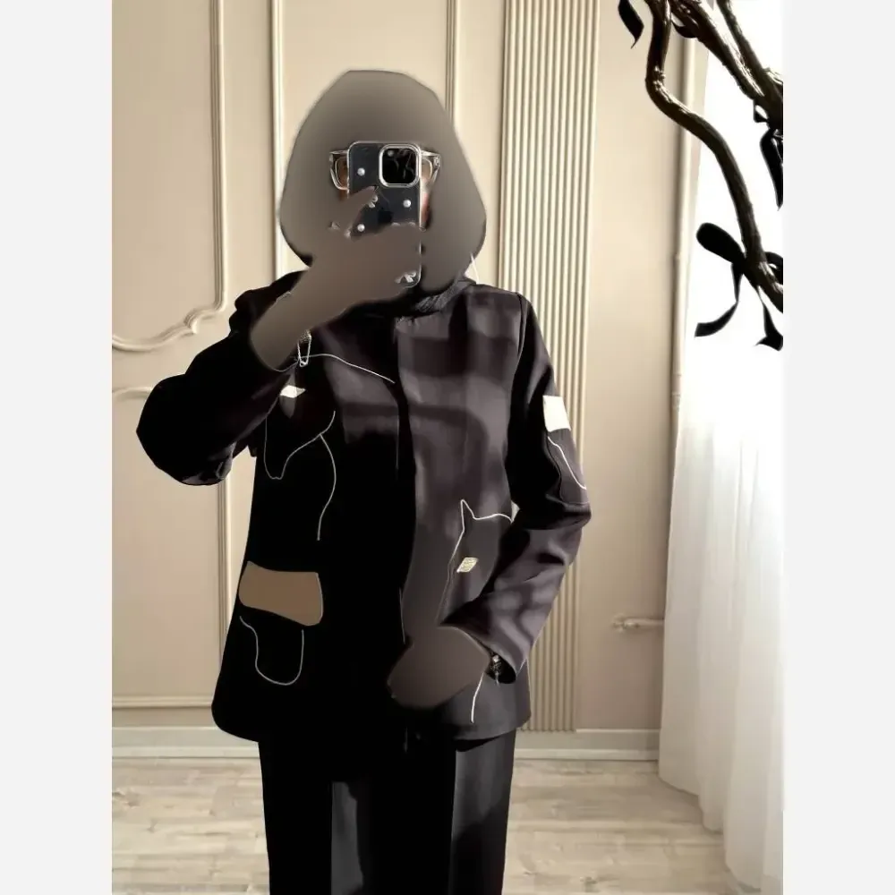 کت شلوار زنانه مدل الینا جنس سوپر مازراتی اعلا گلدوزی شده
