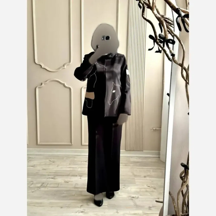 کت شلوار زنانه مدل الینا جنس سوپر مازراتی اعلا گلدوزی شده