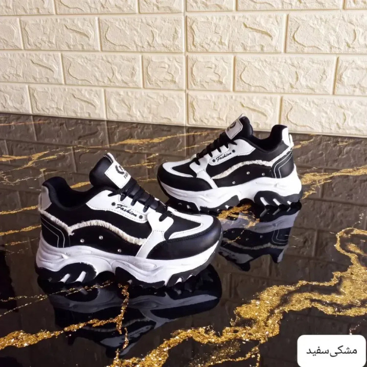 کفش کتانی زنانه مدل جوبو رویه فوم حولهای زیره پیو پاشنه 5 سانتی
