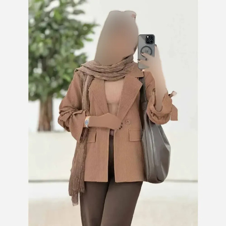 کت زنانه کیانا جنس اطلسی درجه یک فری سایز