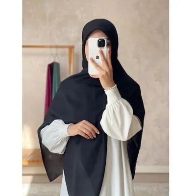 روسری سوپر نخ ساده قواره بزرگ منگوله دار مشکی و سورمه ای