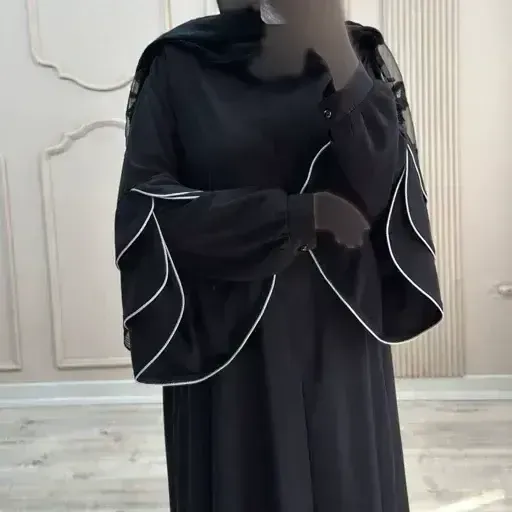 عبای زنانه مدل لاله مشکی جت بلک آستین لاله ای فرم آزاد