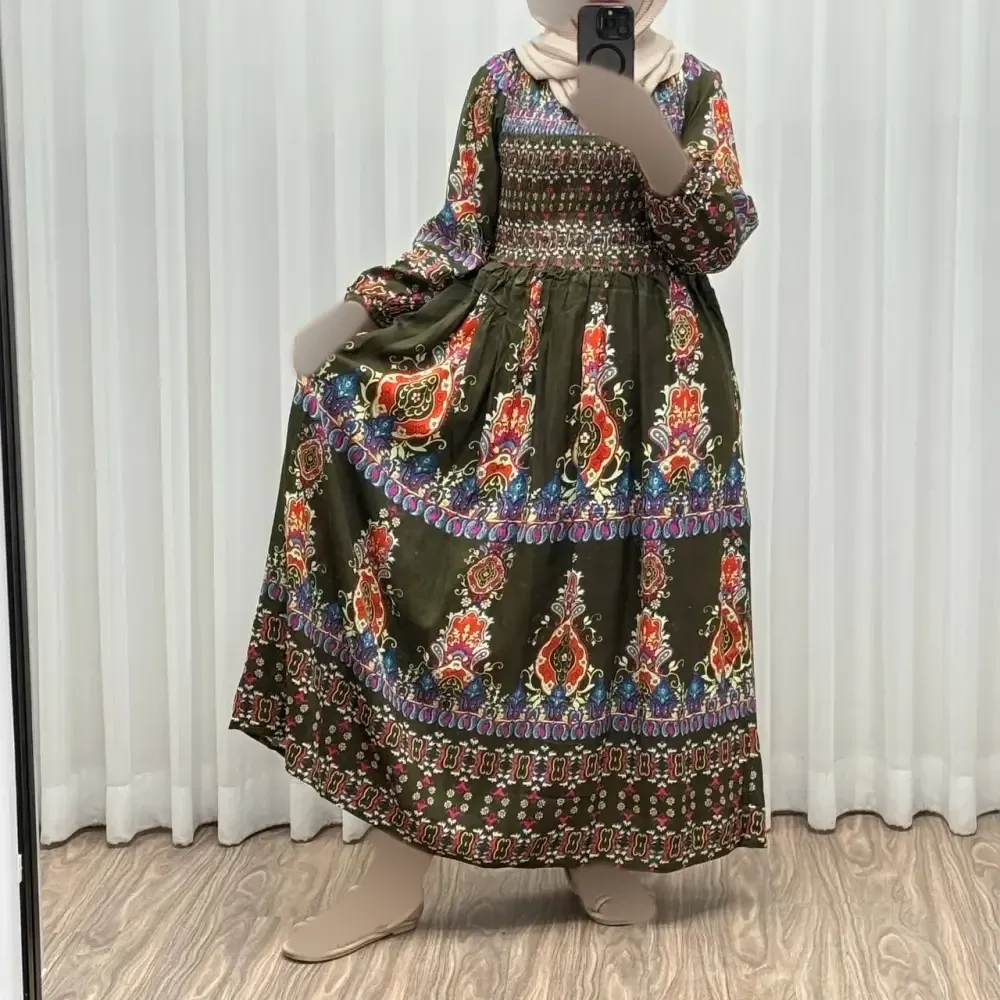 پیراهن کریشه فری سایز تا 52 زنانه وارداتی چهارفصل کمربنددار شیک راحت بدون چروک سایه و بدن نما نیست