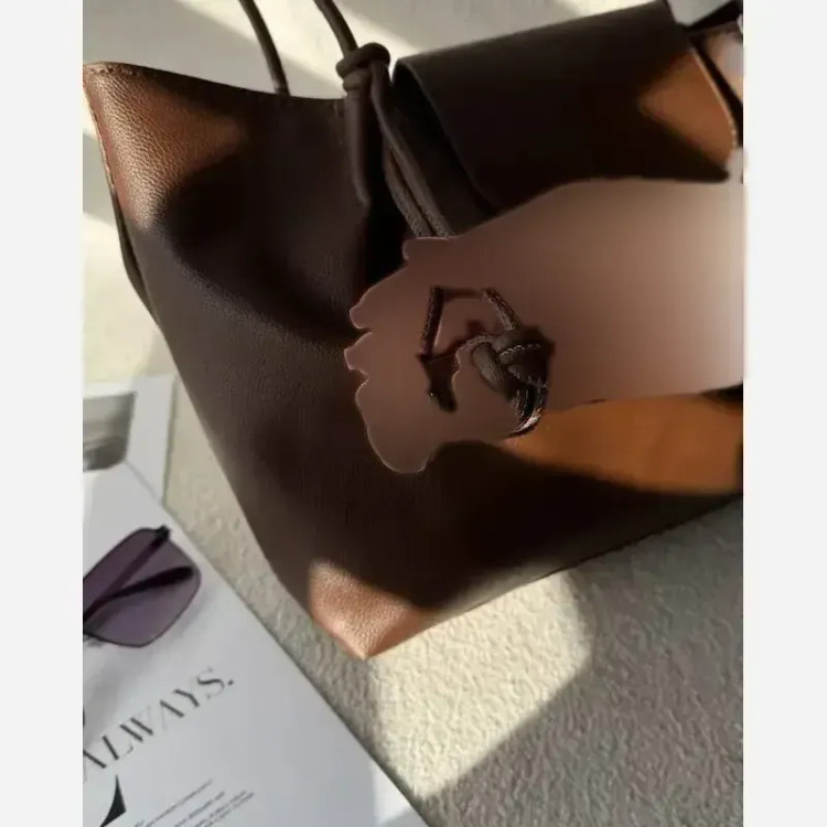 مدل زنانه کاریرا جنس وارداتی رنگ بندی متنوع